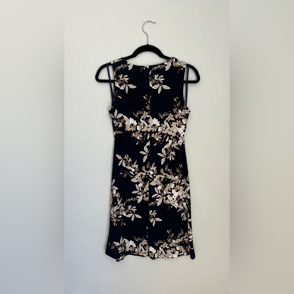 Tommy Hilfiger | Floral Sleeveless Cocktail Dress Size 2 - Picture 4 of 4